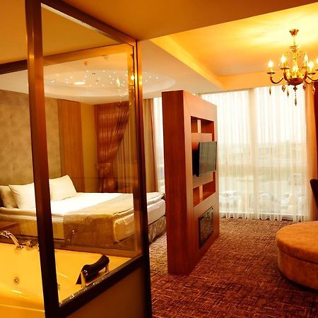 Bendis Hotel Halic Exterior foto